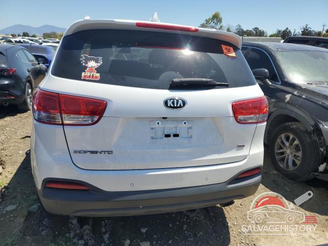 5XYPG4A32JG346928 2018 KIA SORENTO photo no. 6