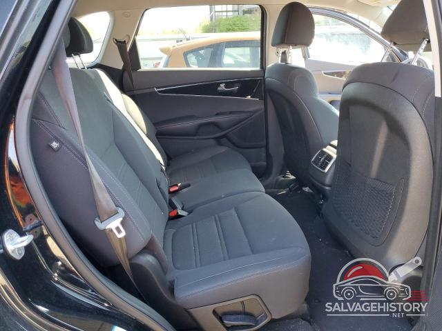 5XYPGDA37KG514922 2019 KIA SORENTO photo no. 11