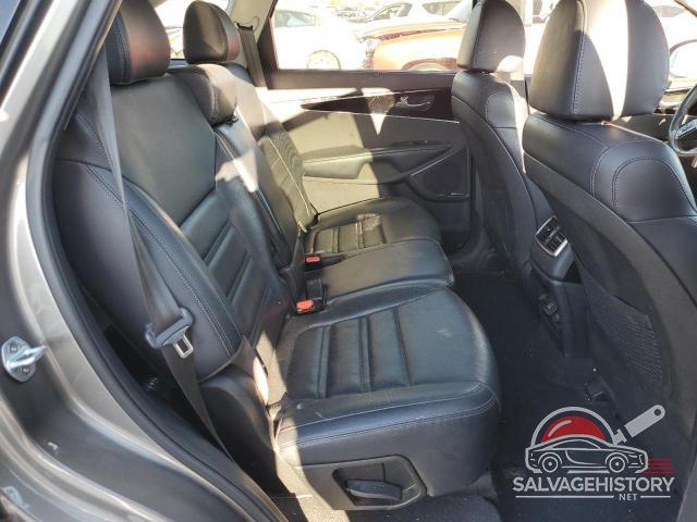 5XYPKDA57KG456164 2019 KIA SORENTO photo no. 11