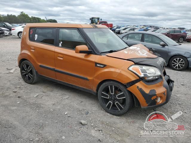KNDJT2A20A7108943 2010 KIA SOUL photo no. 4