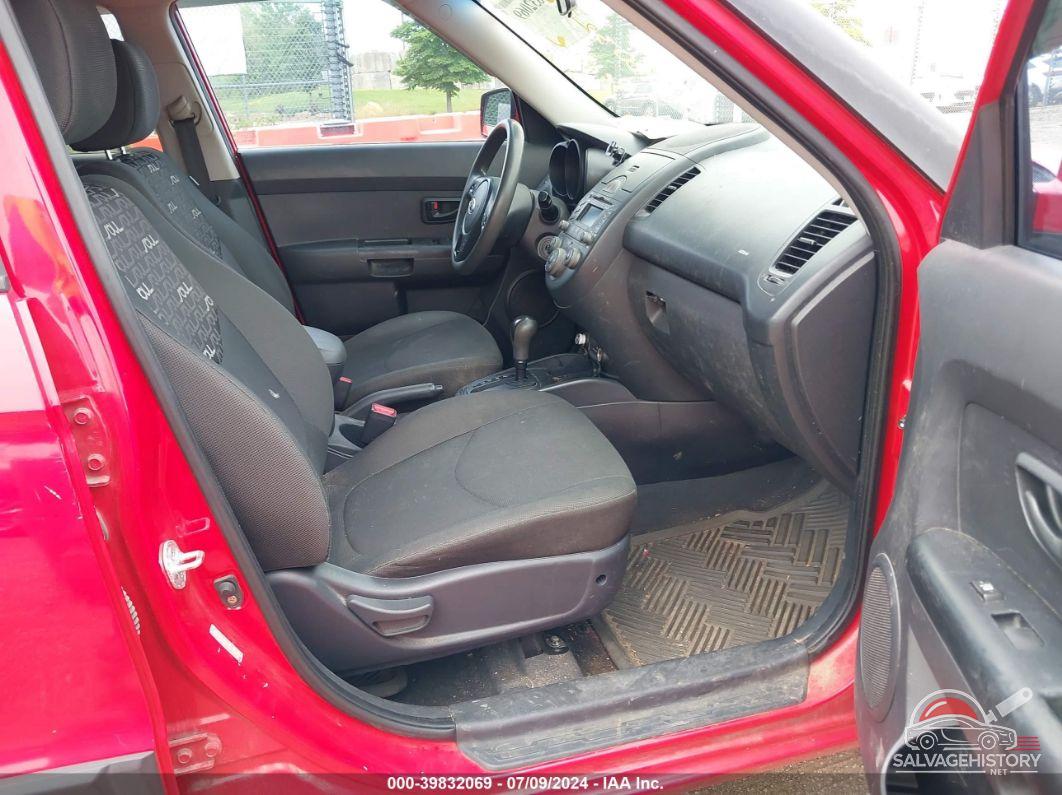 KNDJT2A26A7036789 2010 KIA SOUL photo no. 5