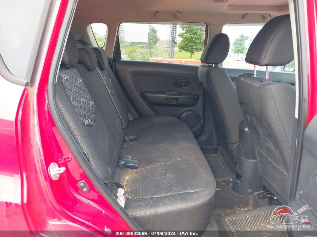 KNDJT2A26A7036789 2010 KIA SOUL photo no. 8