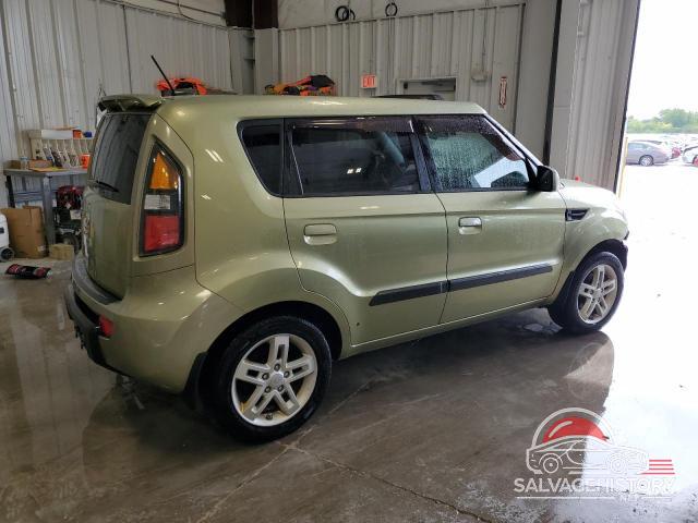KNDJT2A2XA7079824 2010 KIA SOUL photo no. 3