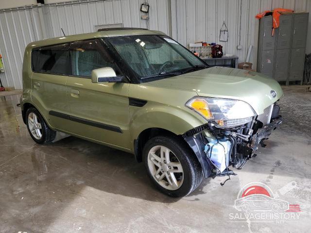 KNDJT2A2XA7079824 2010 KIA SOUL photo no. 4