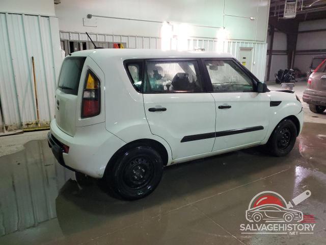 KNDJT2A14B7704355 2011 KIA SOUL photo no. 3