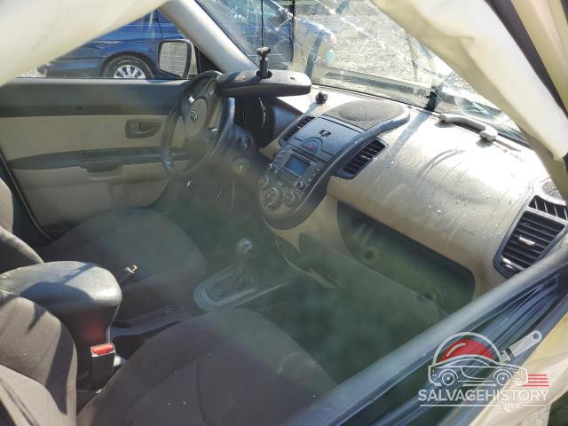 KNDJT2A24B7713372 2011 KIA SOUL photo no. 5