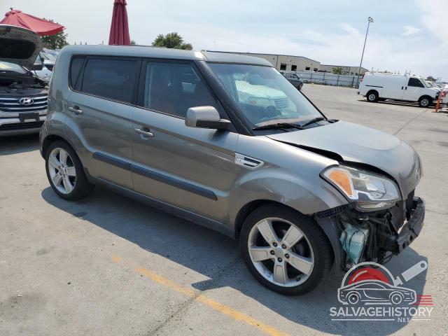 KNDJT2A28B7200559 2011 KIA SOUL photo no. 4