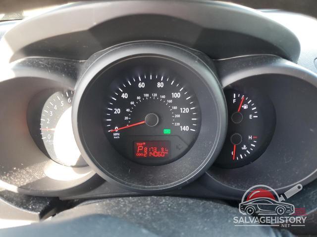 KNDJT2A50C7422590 2012 KIA SOUL photo no. 9