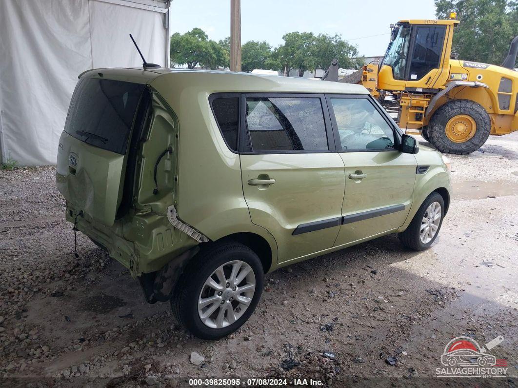 KNDJT2A63C7462459 2012 KIA SOUL photo no. 4