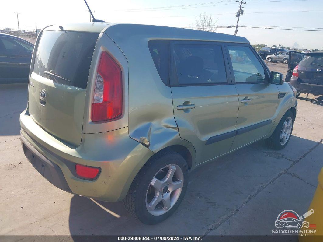 KNDJT2A66C7391824 2012 KIA SOUL photo no. 4