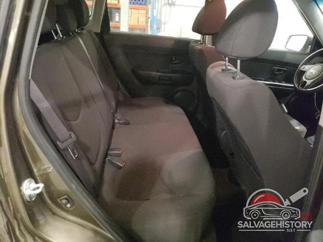 KNDJT2A52D7532641 2013 KIA SOUL photo no. 10