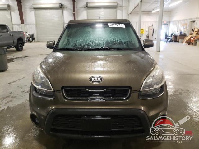 KNDJT2A52D7532641 2013 KIA SOUL photo no. 5