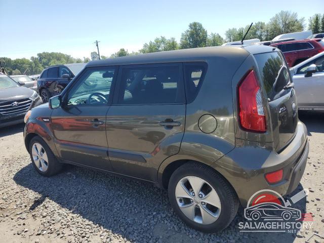 KNDJT2A55D7501979 2013 KIA SOUL photo no. 2