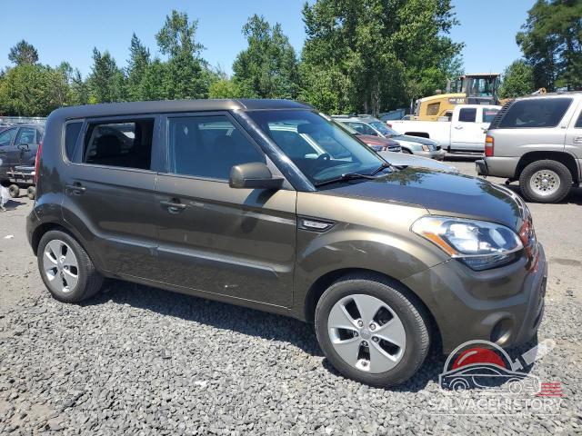 KNDJT2A55D7501979 2013 KIA SOUL photo no. 4