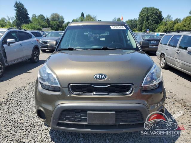 KNDJT2A55D7501979 2013 KIA SOUL photo no. 5