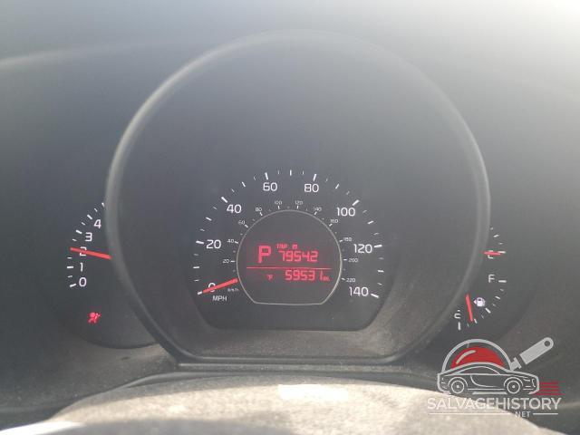KNDJN2A24E7016539 2014 KIA SOUL photo no. 9