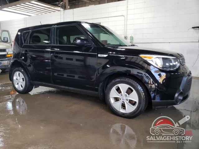 KNDJN2A21F7167338 2015 KIA SOUL photo no. 4