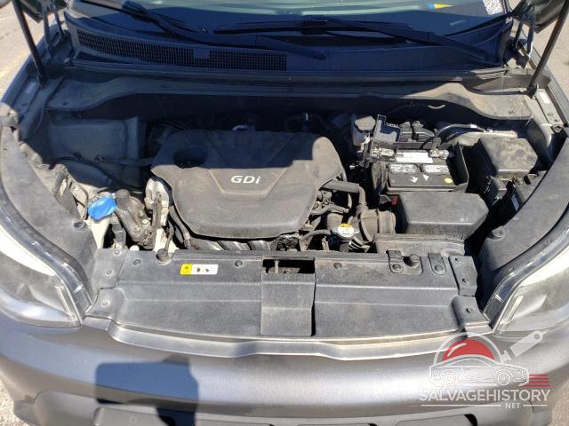 KNDJN2A21F7210530 2015 KIA SOUL photo no. 11