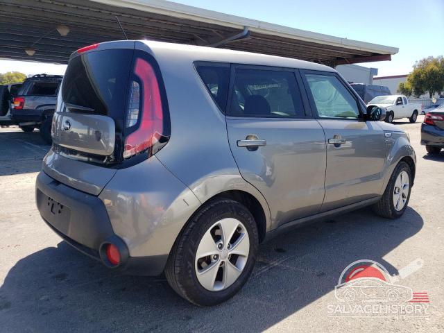KNDJN2A21F7210530 2015 KIA SOUL photo no. 3