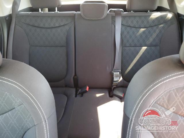 KNDJN2A22F7228437 2015 KIA SOUL photo no. 10