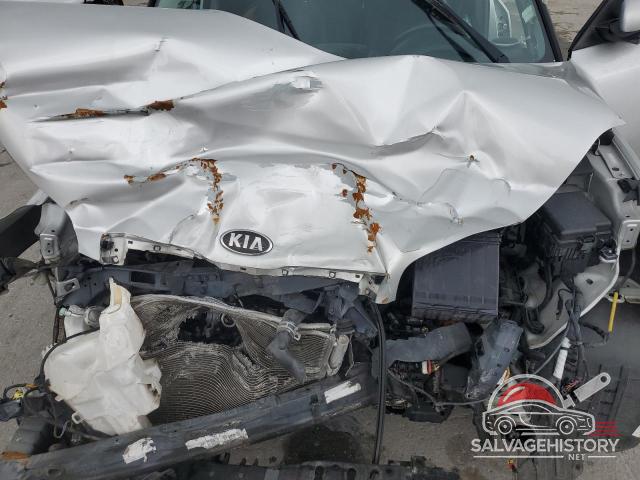 KNDJN2A22F7794047 2015 KIA SOUL photo no. 12