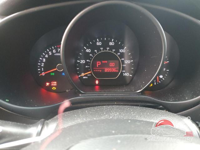 KNDJN2A22F7794047 2015 KIA SOUL photo no. 9