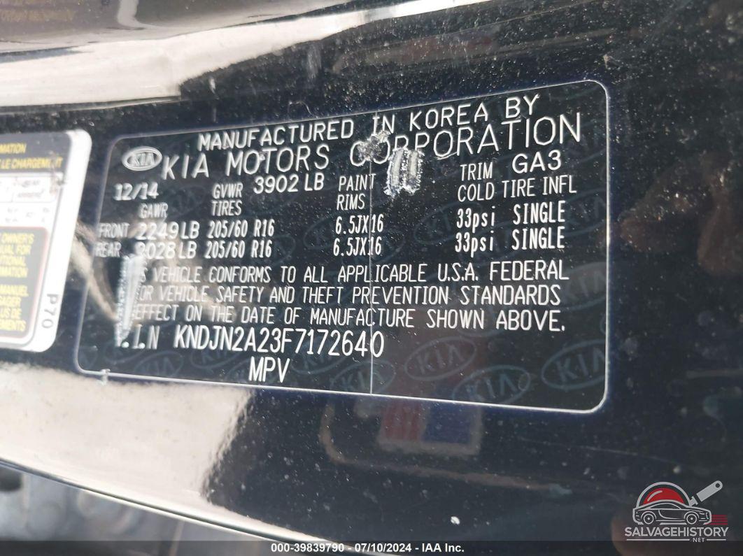 KNDJN2A23F7172640 2015 KIA SOUL photo no. 9