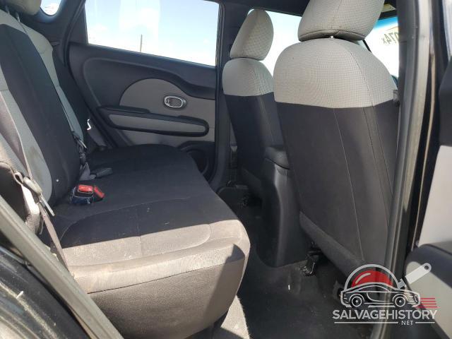KNDJN2A24F7120305 2015 KIA SOUL photo no. 11