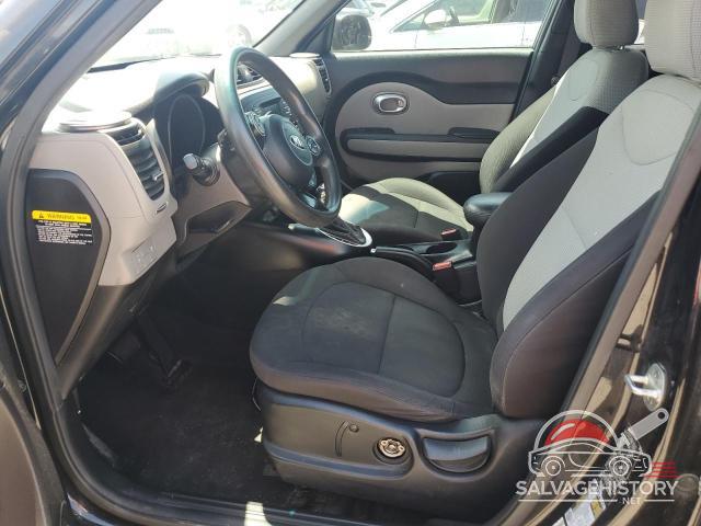 KNDJN2A24F7120305 2015 KIA SOUL photo no. 7