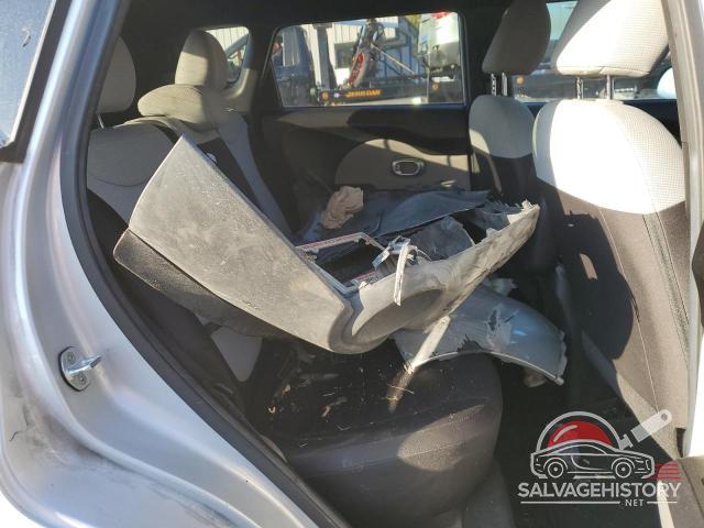 KNDJN2A27F7799857 2015 KIA SOUL photo no. 10