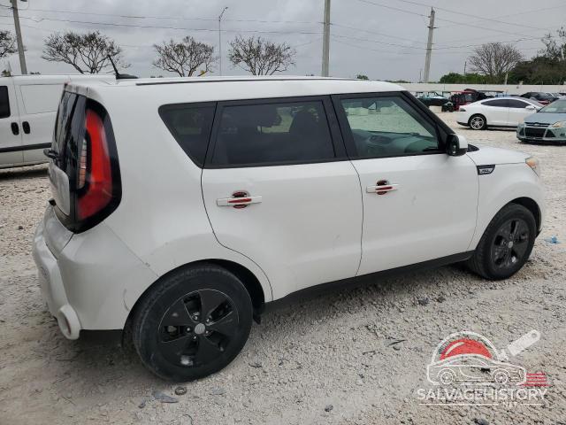KNDJN2A29F7192309 2015 KIA SOUL photo no. 3