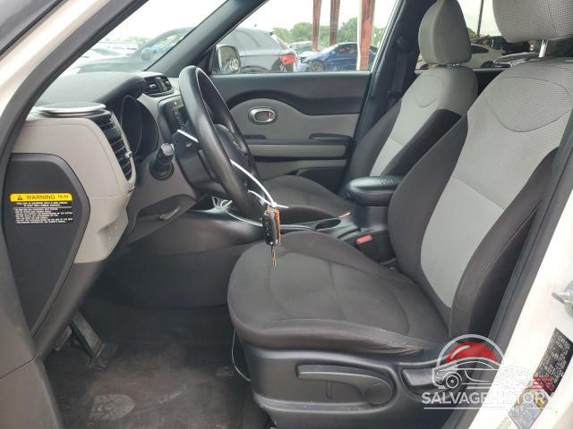KNDJN2A29F7192309 2015 KIA SOUL photo no. 7