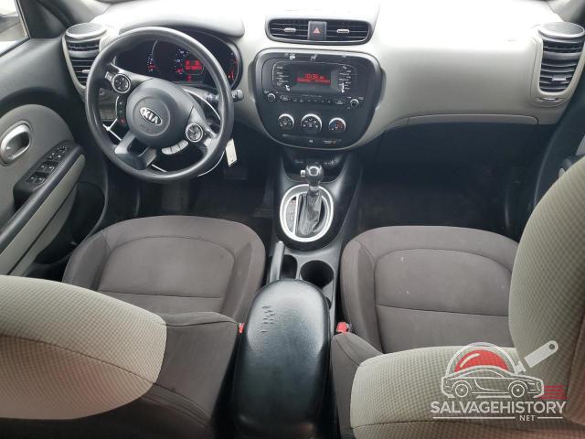 KNDJN2A29F7192309 2015 KIA SOUL photo no. 8