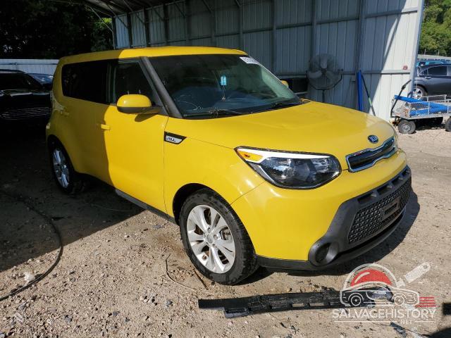 KNDJP3A51F7113984 2015 KIA SOUL photo no. 4