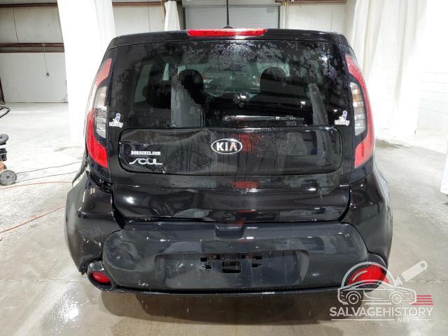 KNDJP3A56F7114872 2015 KIA SOUL photo no. 6