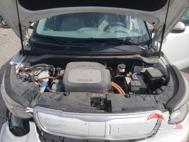 KNDJP3AE9F7001952 2015 KIA SOUL photo no. 12