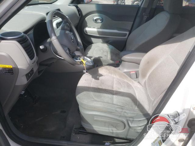 KNDJP3AE9F7001952 2015 KIA SOUL photo no. 7