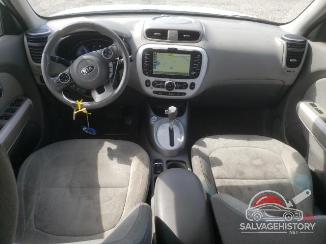 KNDJP3AE9F7001952 2015 KIA SOUL photo no. 8