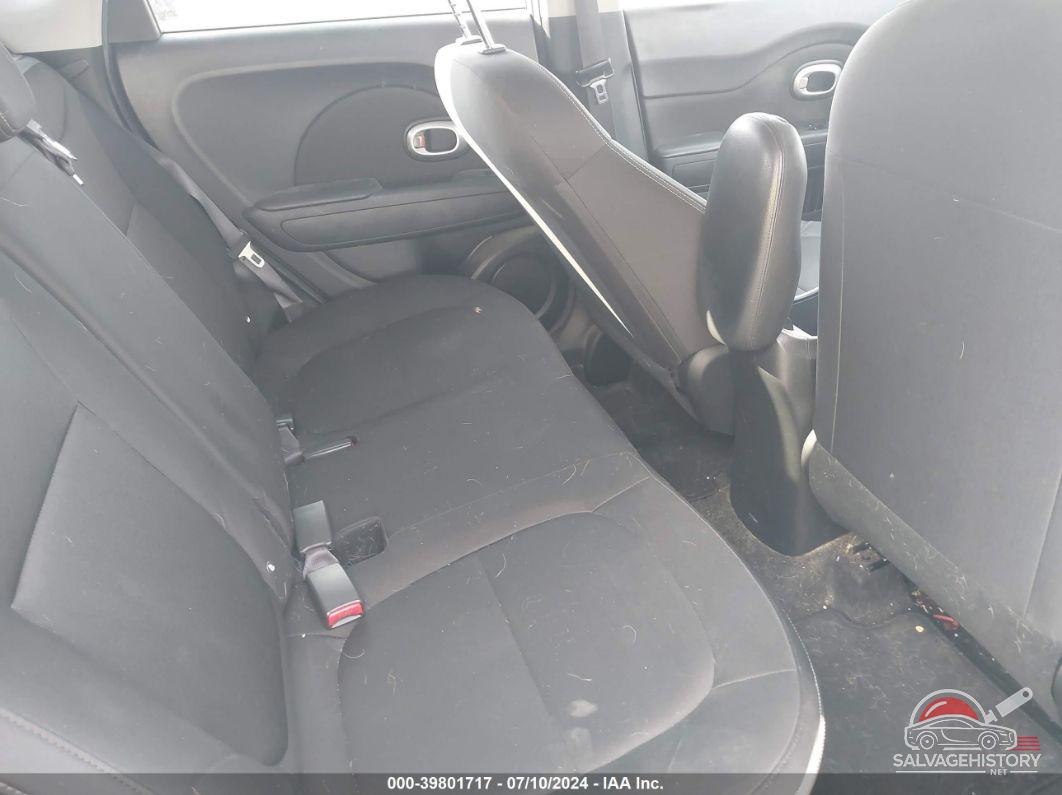 KNDJN2A23G7400010 2016 KIA SOUL photo no. 8