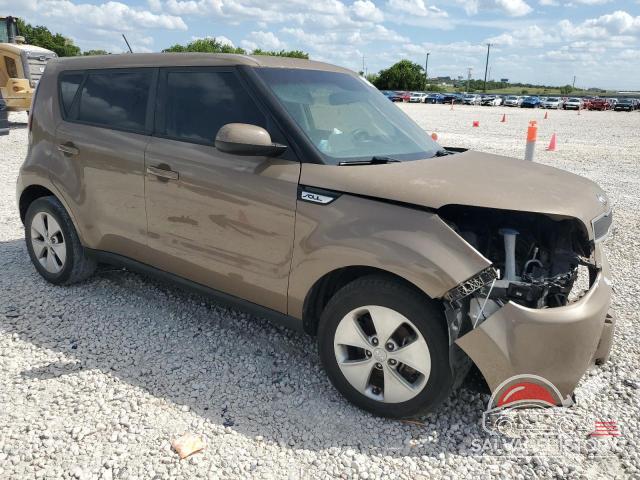 KNDJN2A24G7268505 2016 KIA SOUL photo no. 4