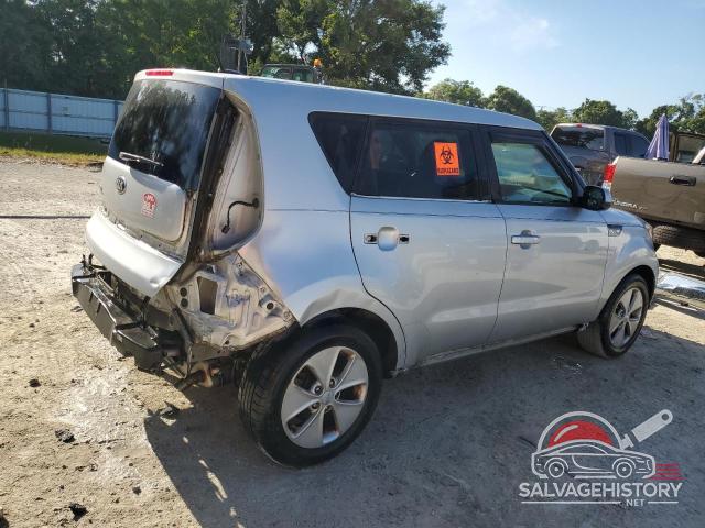 KNDJN2A26G7859063 2016 KIA SOUL photo no. 3