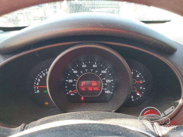 KNDJN2A26G7859063 2016 KIA SOUL photo no. 9