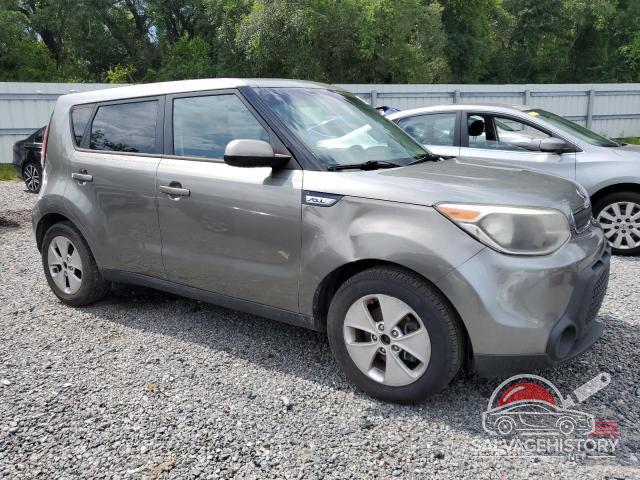 KNDJN2A29G7270900 2016 KIA SOUL photo no. 4