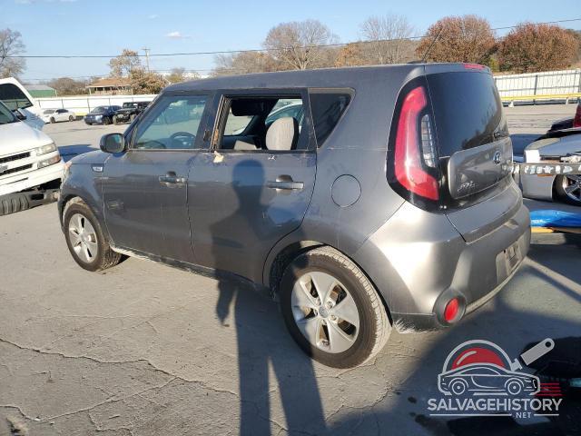 KNDJN2A2XG7408198 2016 KIA SOUL photo no. 2