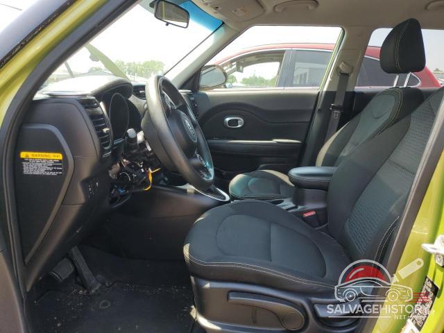 KNDJP3A55G7860828 2016 KIA SOUL photo no. 7