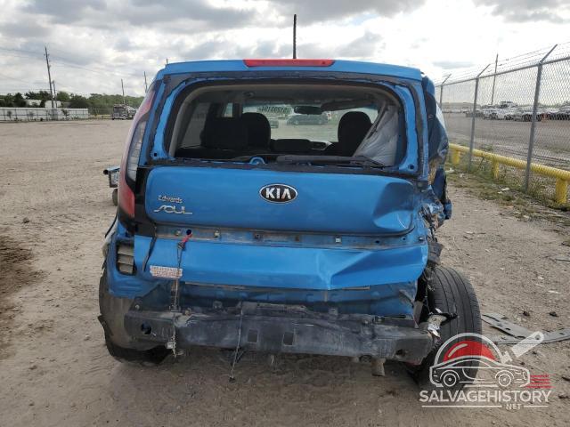 KNDJP3A56G7375839 2016 KIA SOUL photo no. 6