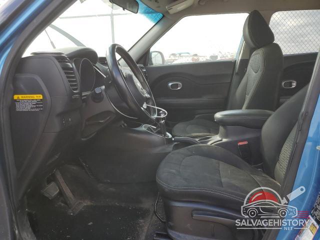 KNDJP3A56G7375839 2016 KIA SOUL photo no. 7