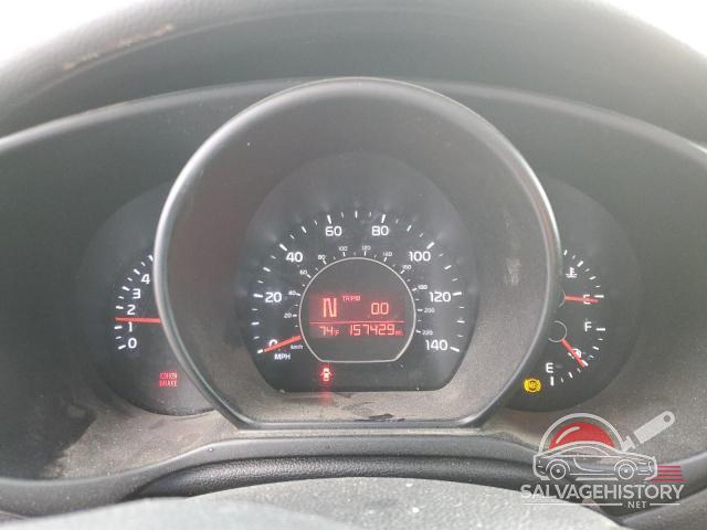 KNDJP3A56G7375839 2016 KIA SOUL photo no. 9