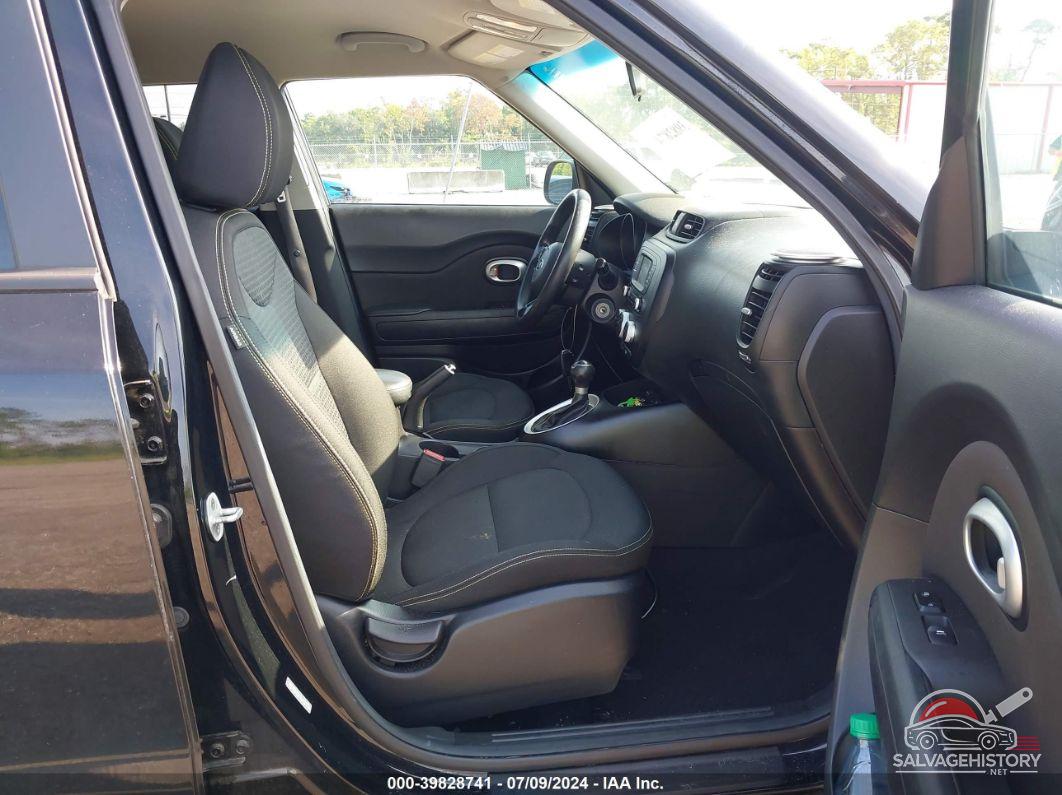 KNDJP3A58G7370142 2016 KIA SOUL photo no. 5