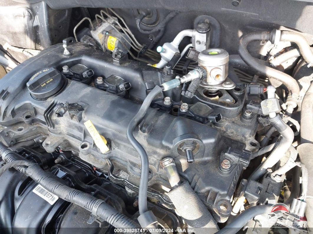 KNDJP3A58G7370142 2016 KIA SOUL photo no. 6